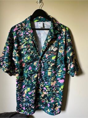 Nike Multicolor Splatter-Print Short Sleeve Button Down Shirt